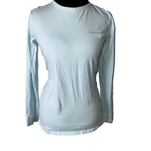 Sky blue Columbia long sleeve Columbia M